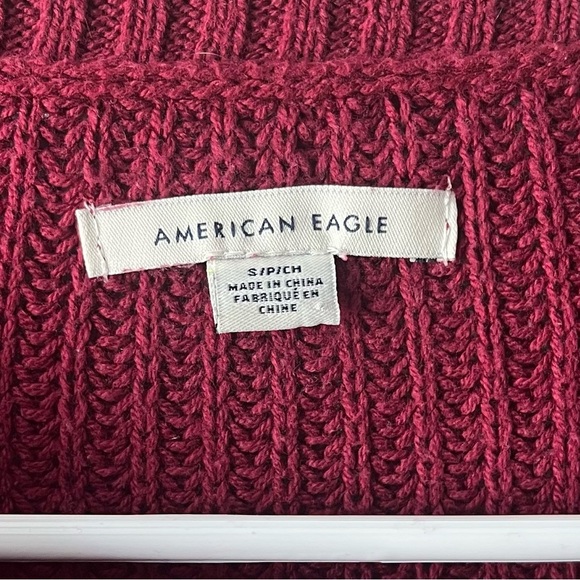 American Eagle Red Striped Knit Sweater Size Small - Picture 3 of 5